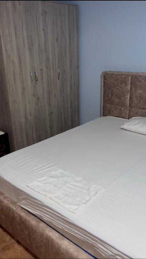 Guest House Andersoni Dhoma Plazhi Andersoni Shen Ded Gjoni Zewnętrze zdjęcie